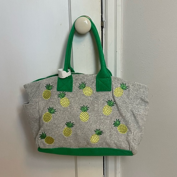 Wildfox Pineapple Tote - Picture 1 of 9